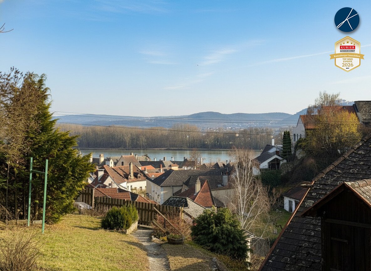 Aussichtslage in Stein: Haus mit Garten und viel Potenzial