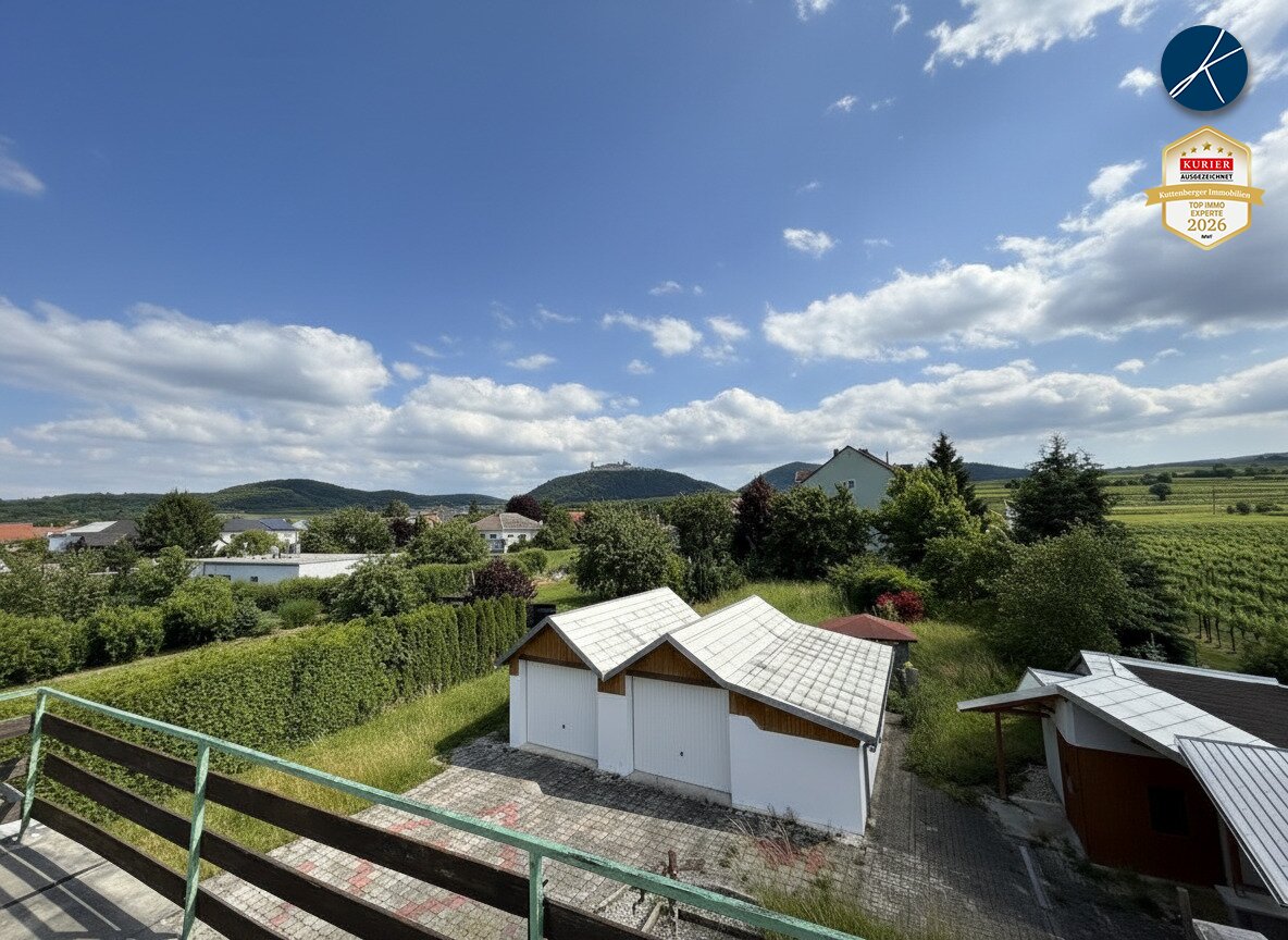 Wohnhaus auf großzügigem Bauland mit Blick auf Stift Göttweig