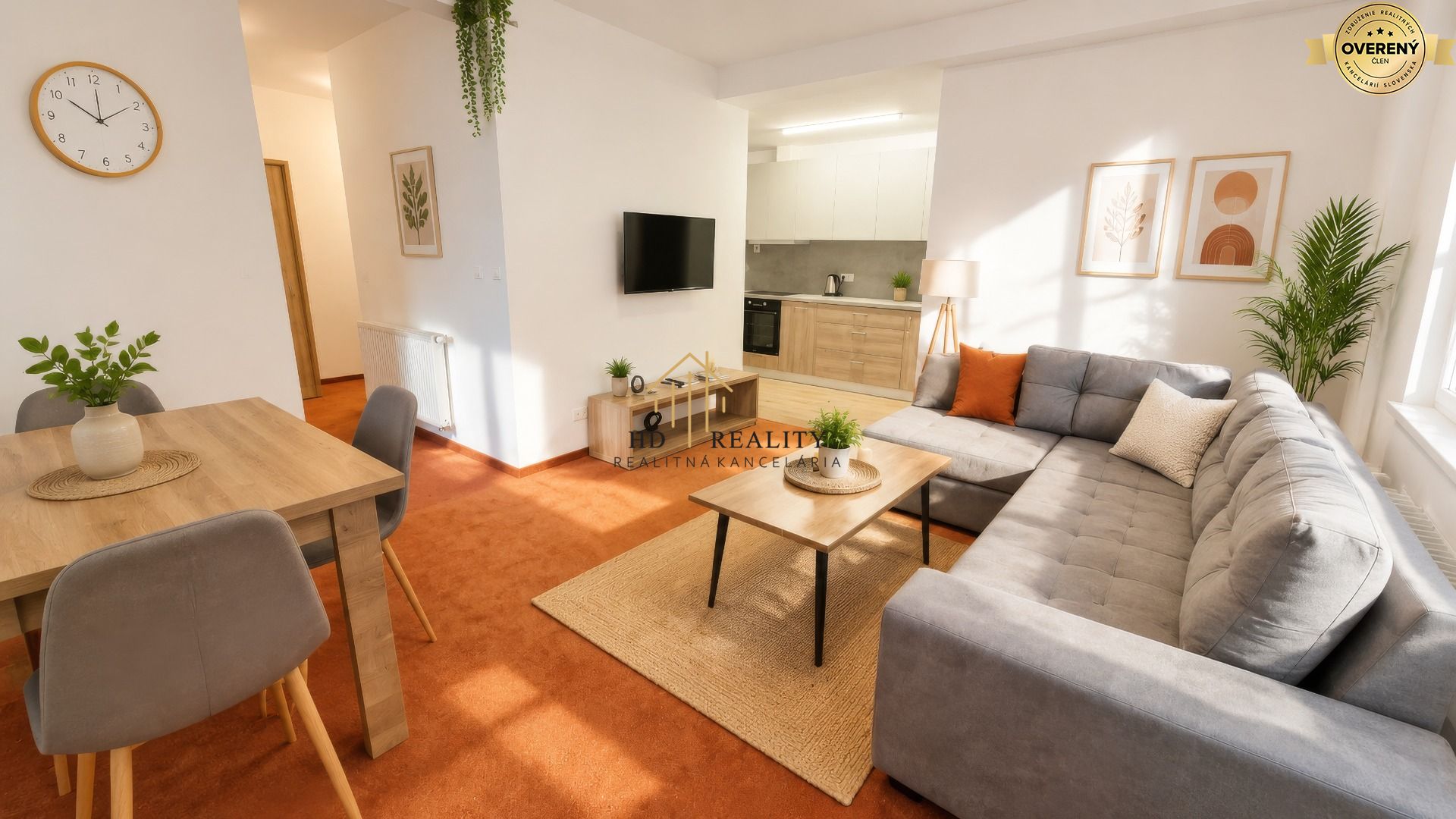 HD REALITY, prenájom, veľký 3- izbový apartmán Mengusovce.
