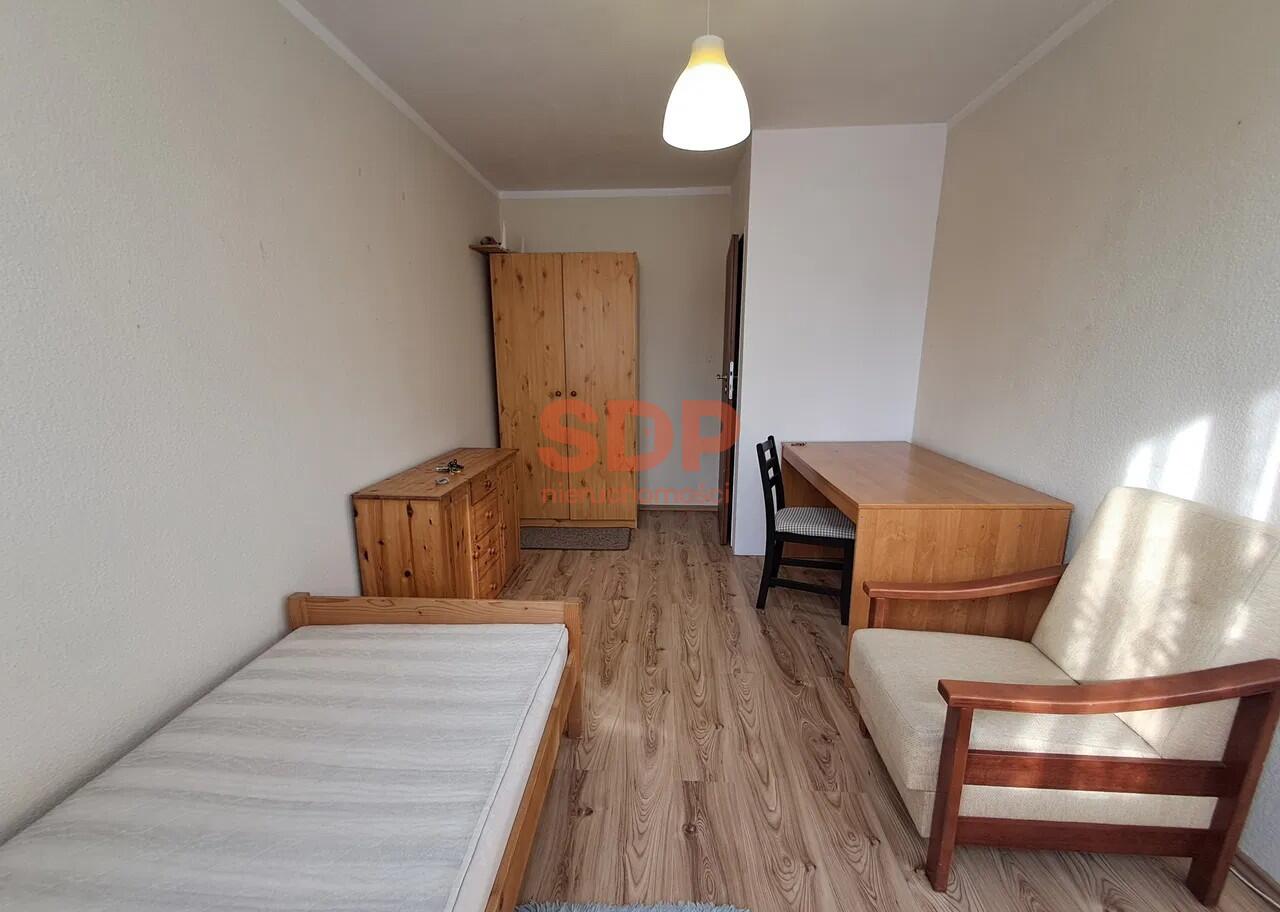 4-pokojowe mieszkanie z balkonem -blisko Uniwersytetu Ekonomicznego