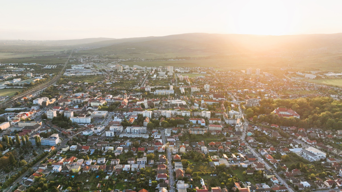 PREDAJ 8 izbový rodinný dom PEZINOK