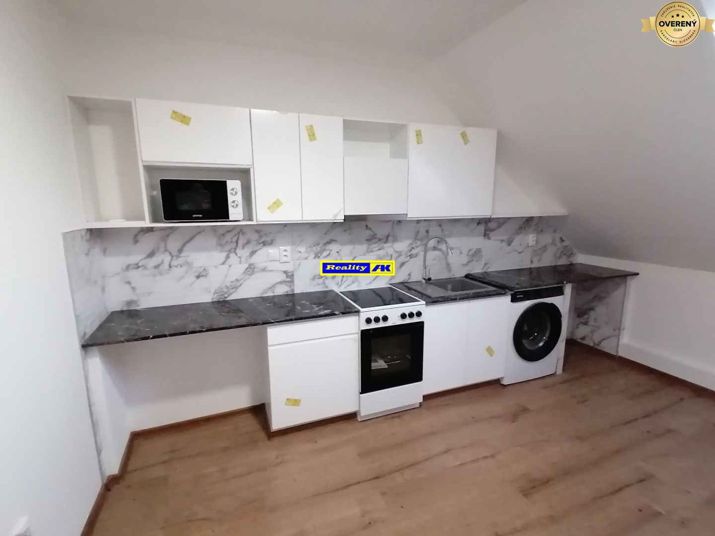 1 izbový apartmán na predaj Martin Tomčany