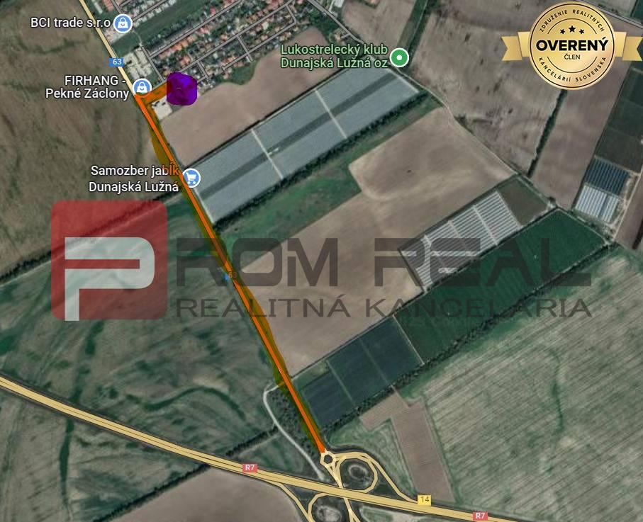 Pozemok pre občiansku vybavenosť a obchod Dunajská Lužná
