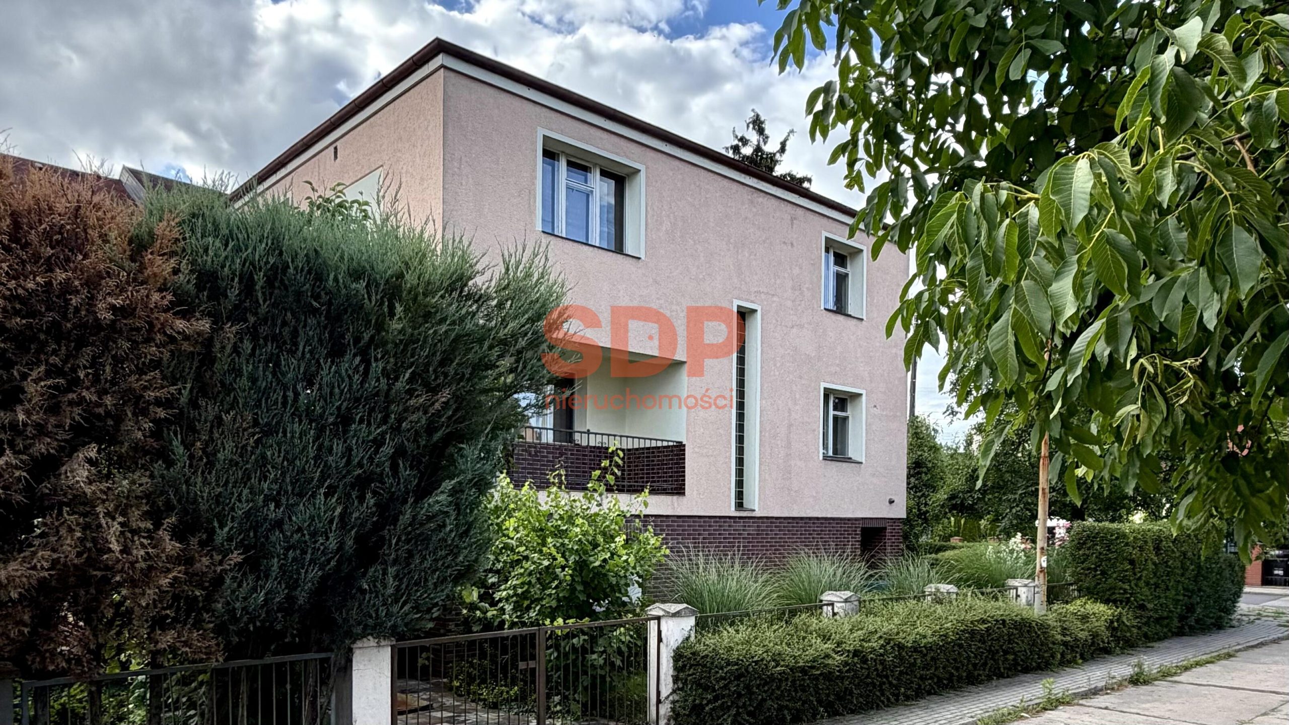 Dom 220 m2 blisko centrum