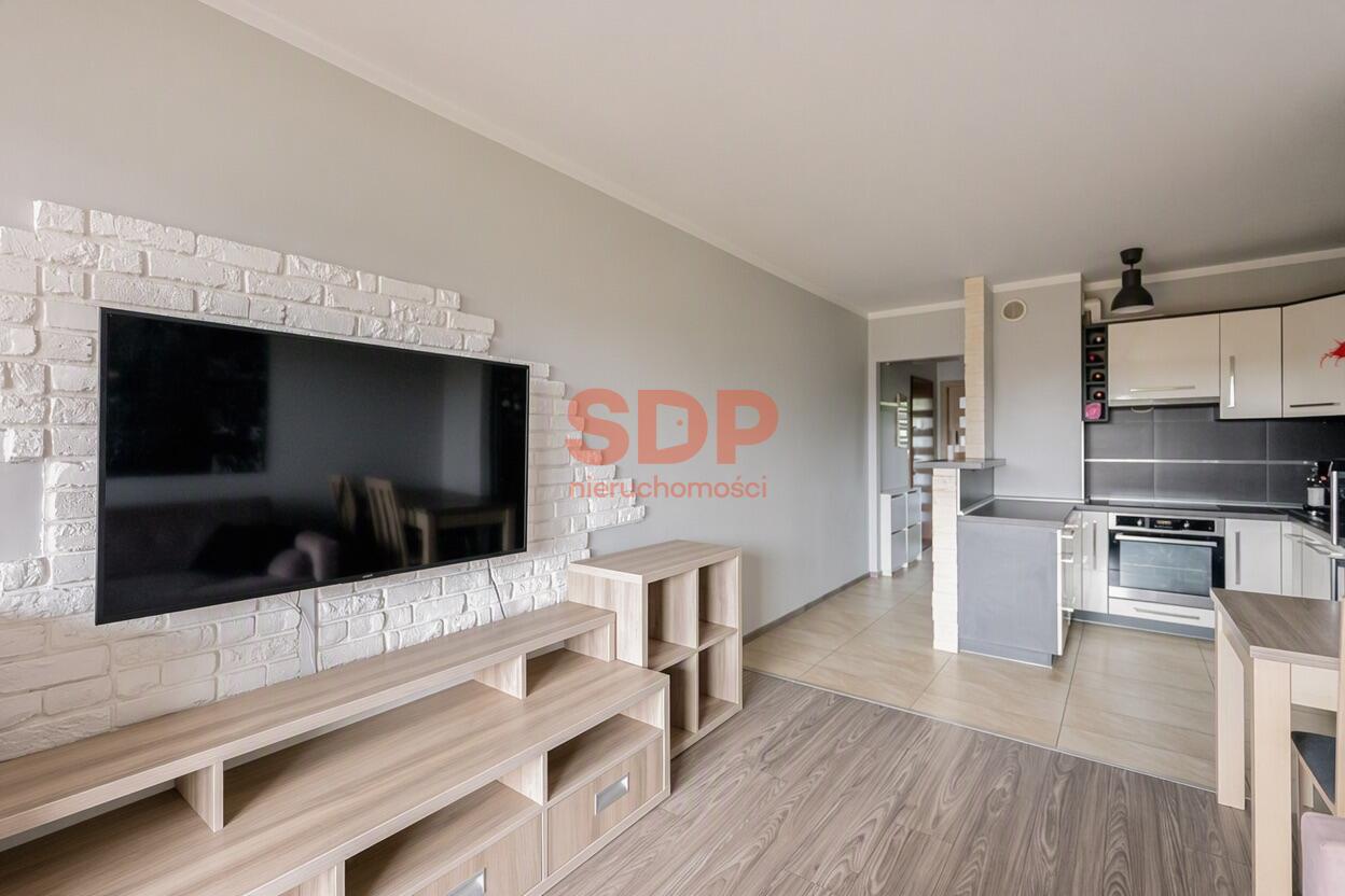 2-stronne mieszkanie, zamykanym garaż, duży balkon