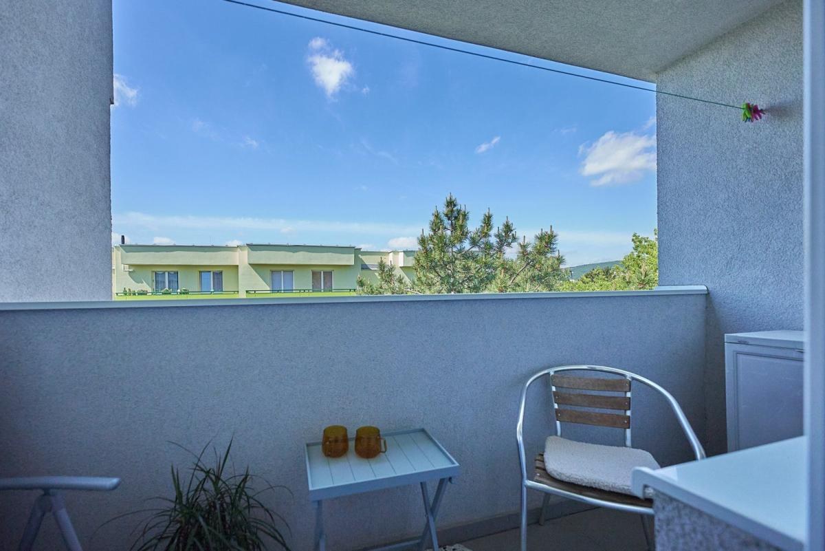 PREDANÉ: Na predaj: 2-izbový byt na Slovinskej ulici, Trnávka, 2x balkon