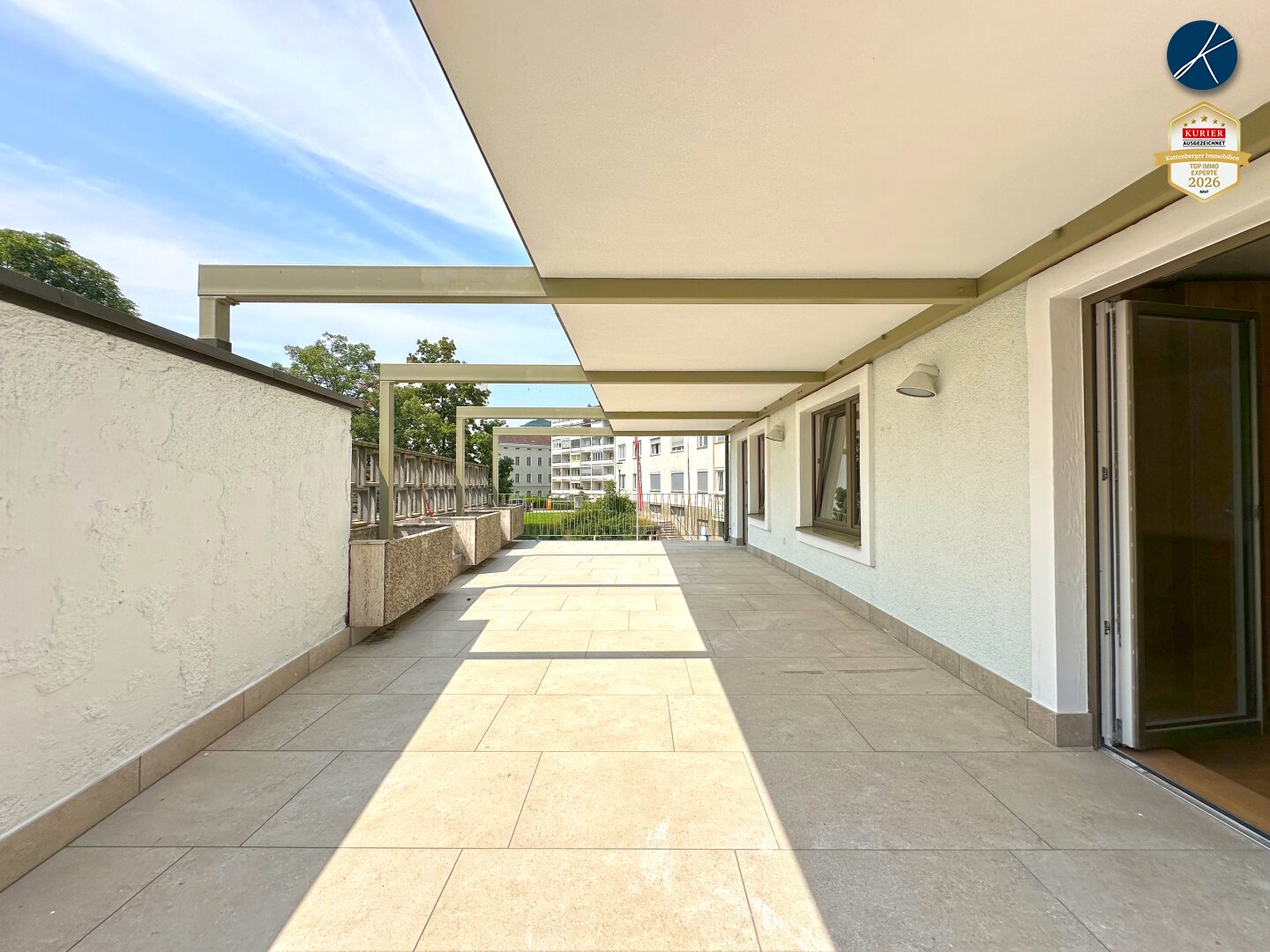 Zentrum: 3-Zimmer Wohnung mit 57 m² Terrasse / Garage möglich
