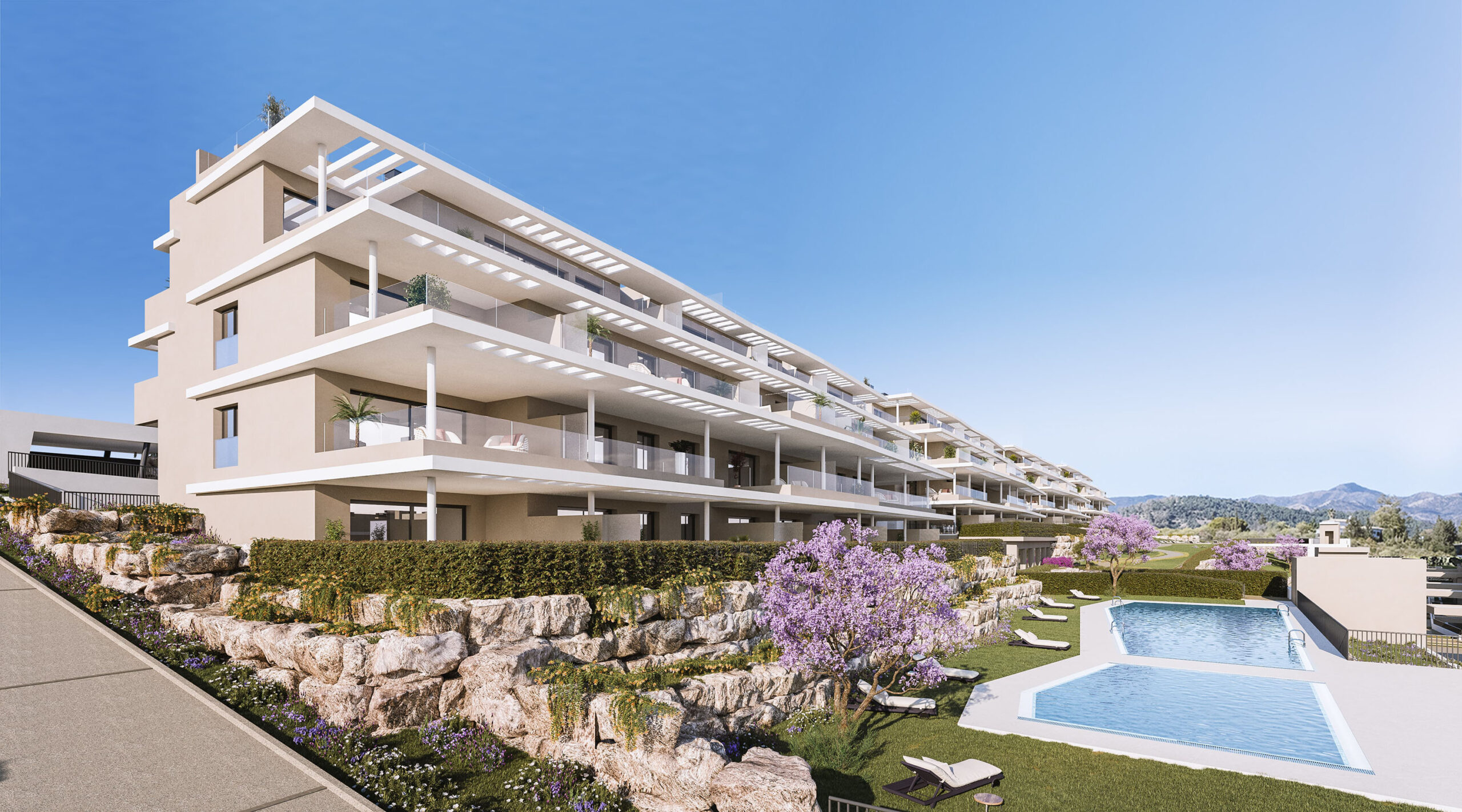 Ático 3 dormitorios con terraza ,solarium y piscina en Estepona.