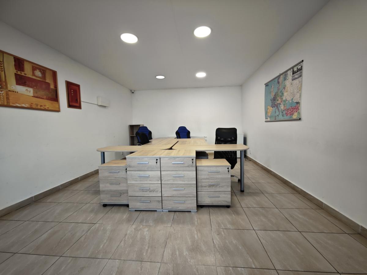 KANCELÁRIA s vlastným zázemím, Modra, Šúrska ulica