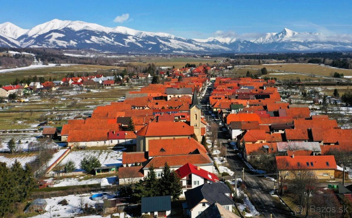 Na PREDAJ pozemok v krásnom prostredí na Liptove