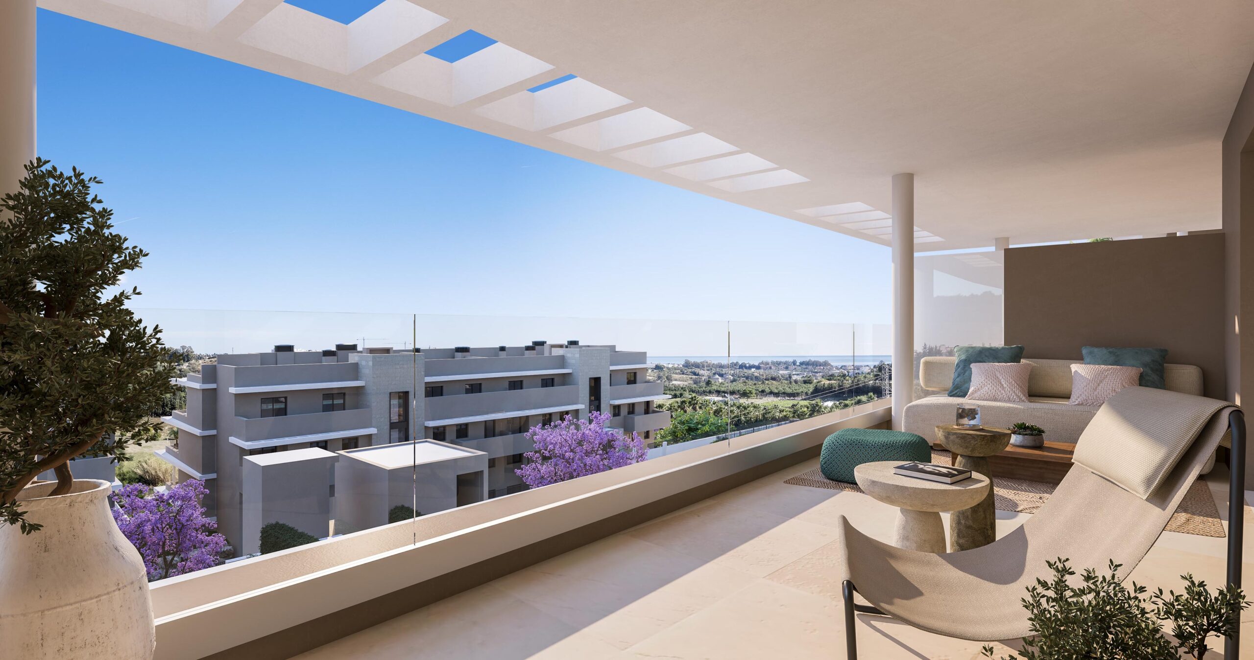 Ático 3 dormitorios con terraza ,solarium y piscina en Estepona.