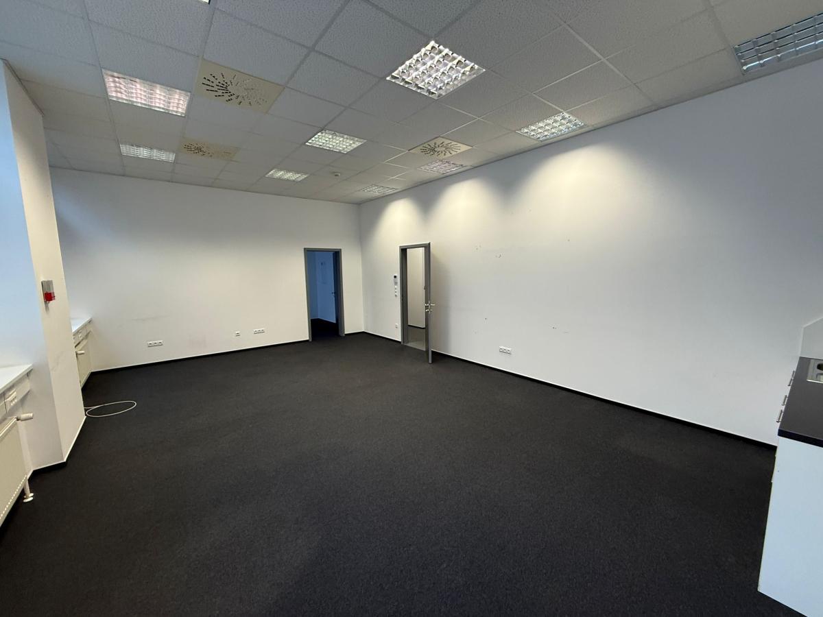 Skvelá ponuka kancelária 60 m2 v centre Bratislavy