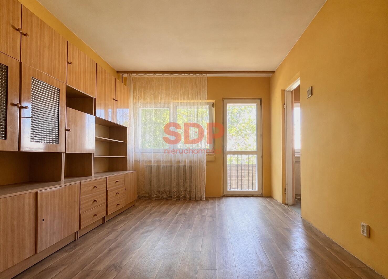 2 pokoje | Balkon | Do remontu