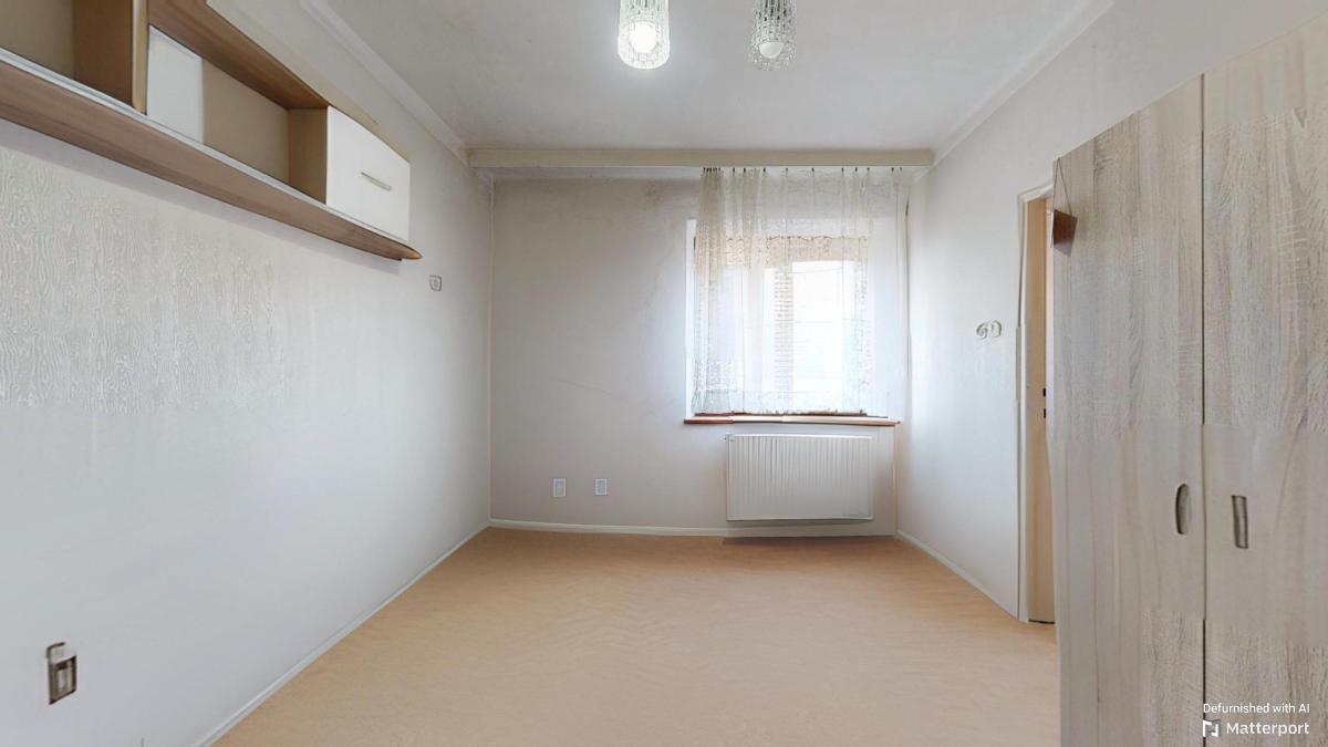 Rodinný dom Pezinok pri centre, 5 izb., pekná záhrada, garáž