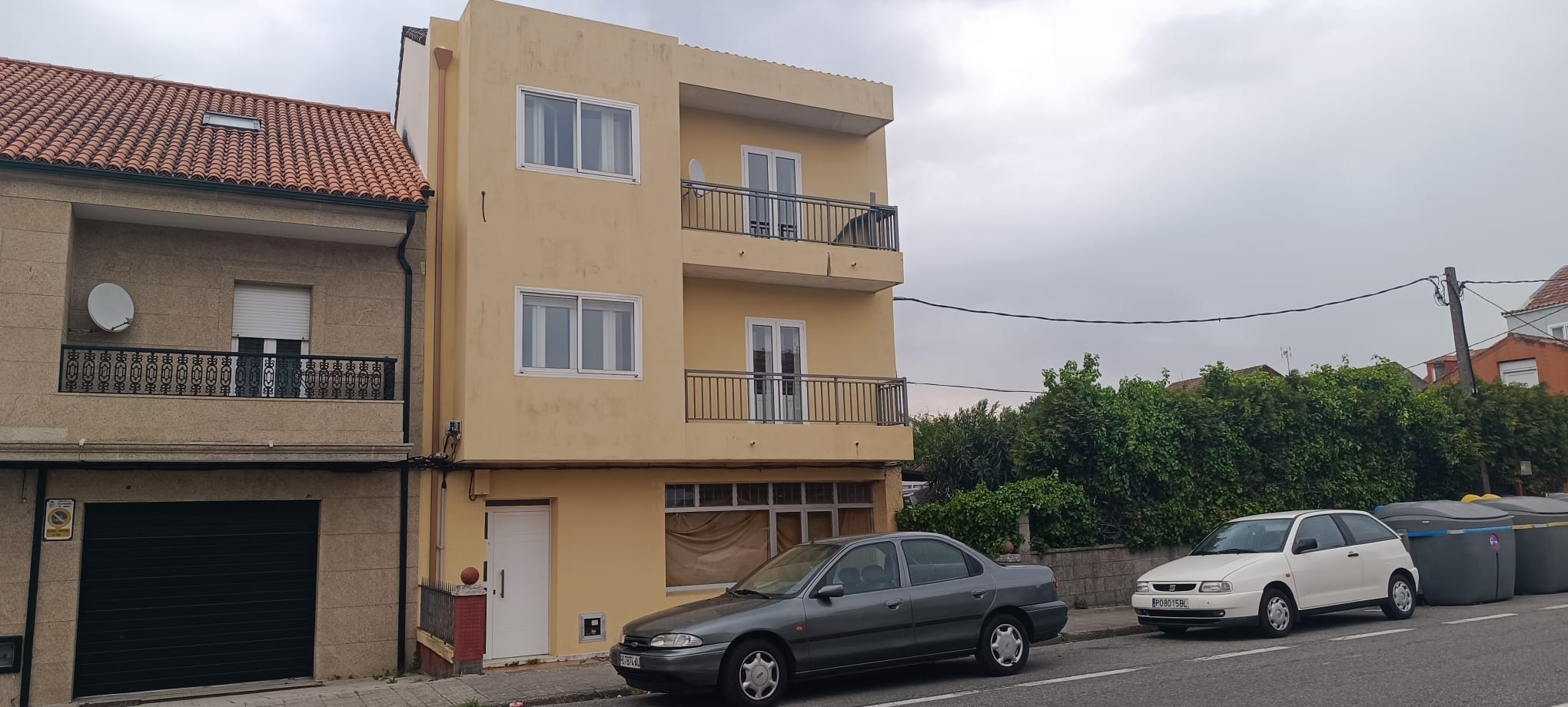 Edificio residencial 3 alturas para proyecto de inversión , coliving o apartamentos.