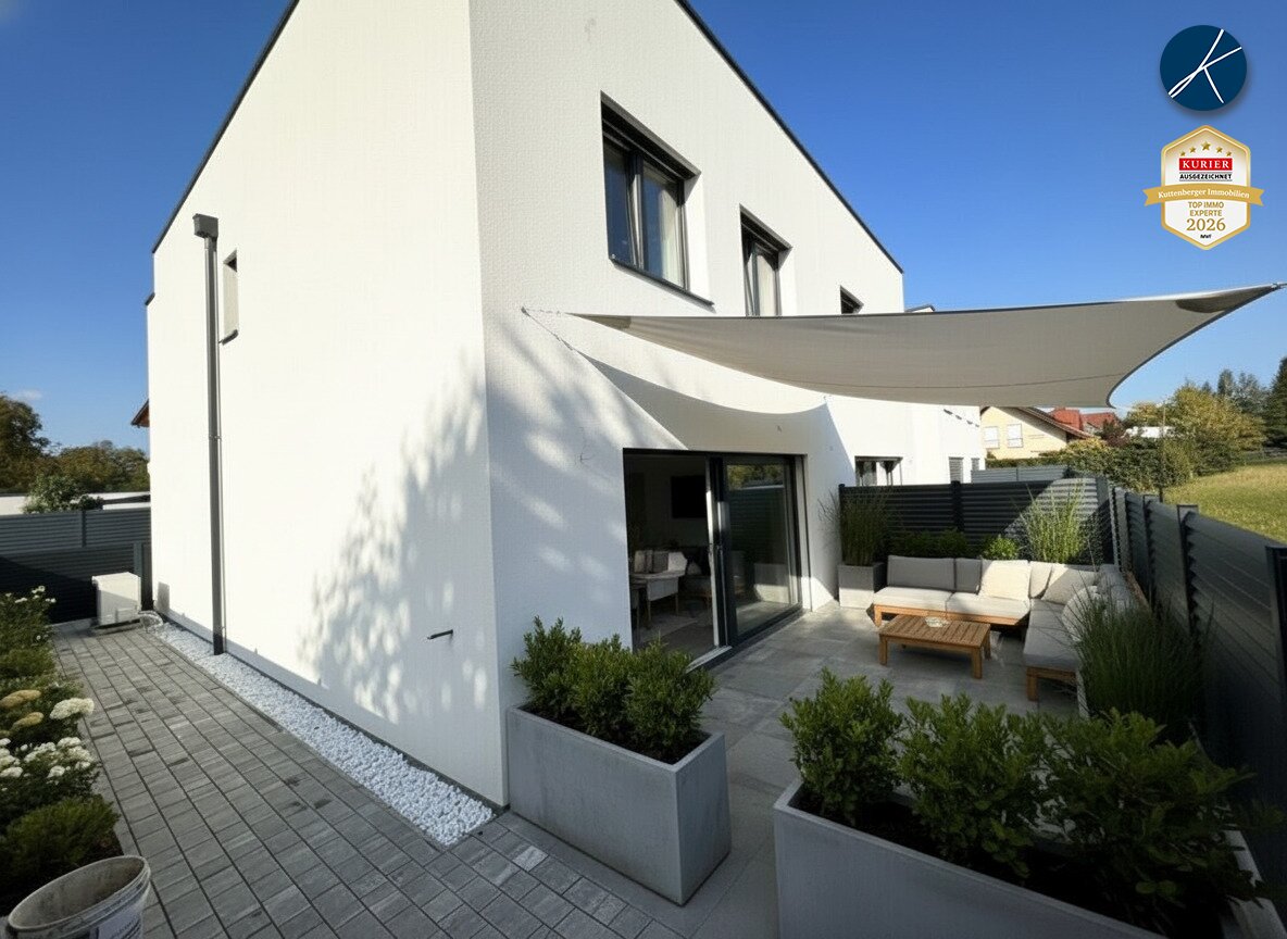 Erstbezug! Moderne Doppelhaushälften mit großen Terrassen & Top Ausstattung!