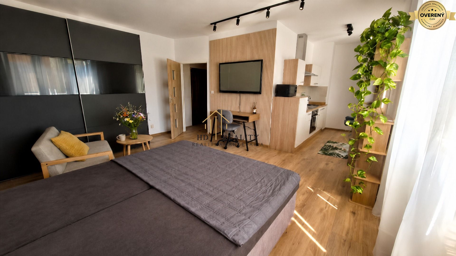 HD REALITY, prenájom, 1- izbový byt centrum Liptovský Mikuláš