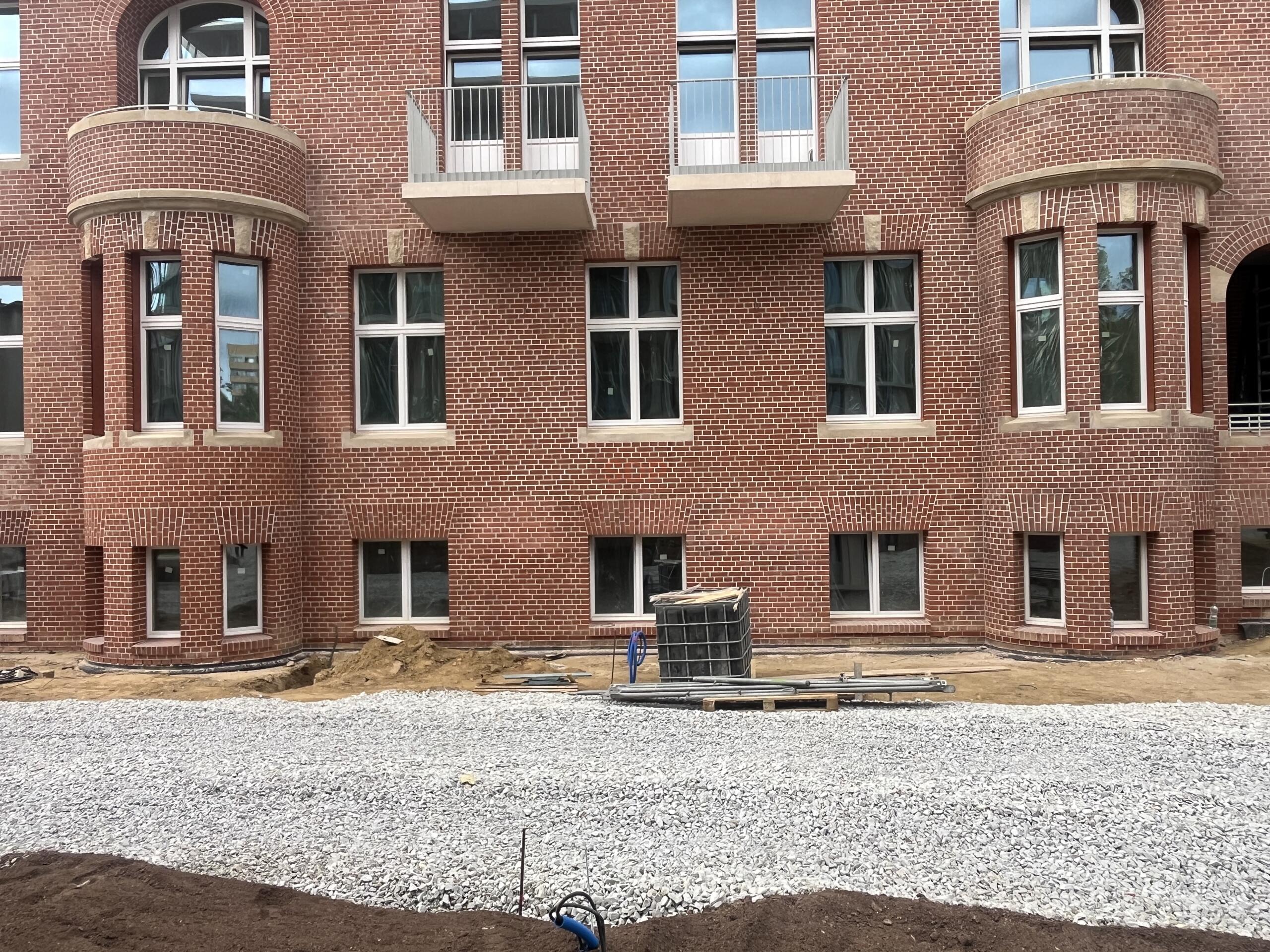 Apartament z widokiem na wewnętrzny ogród