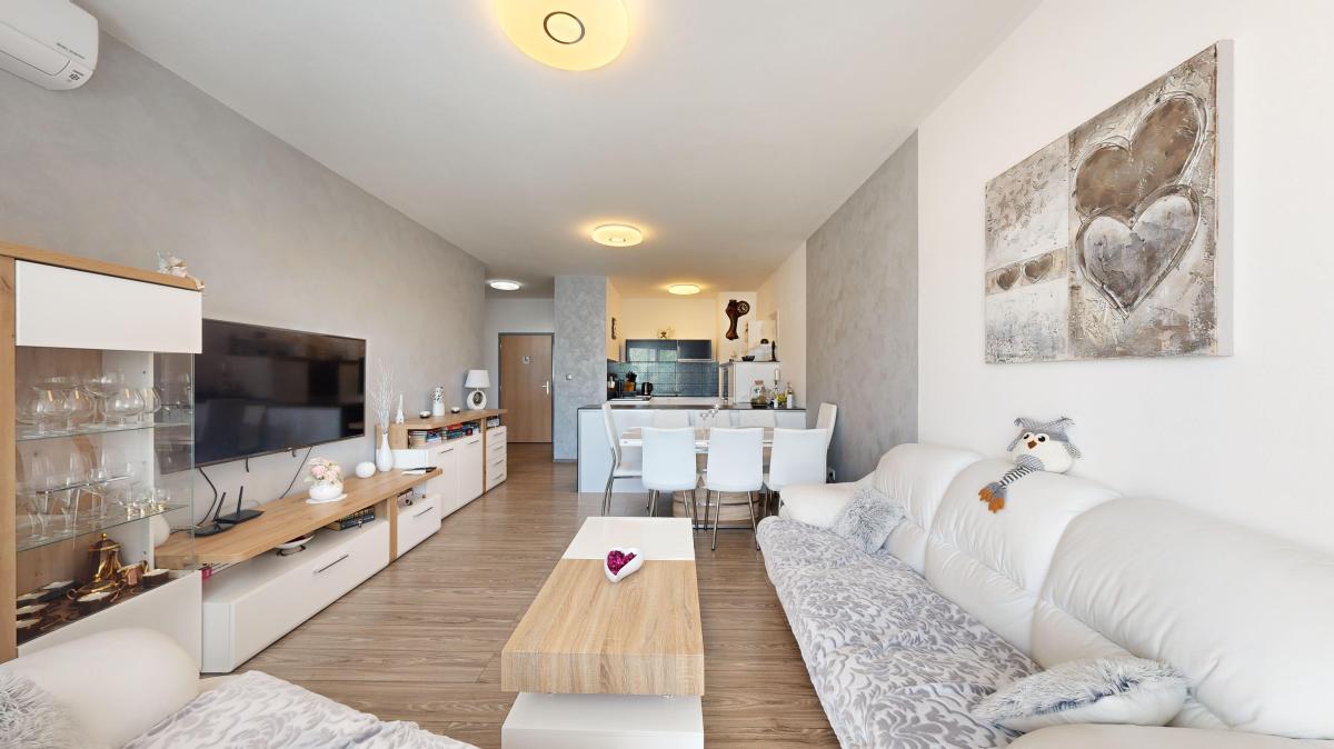na PRENÁJOM zariadený 2 izbový byt priamo v centre mesta Senec