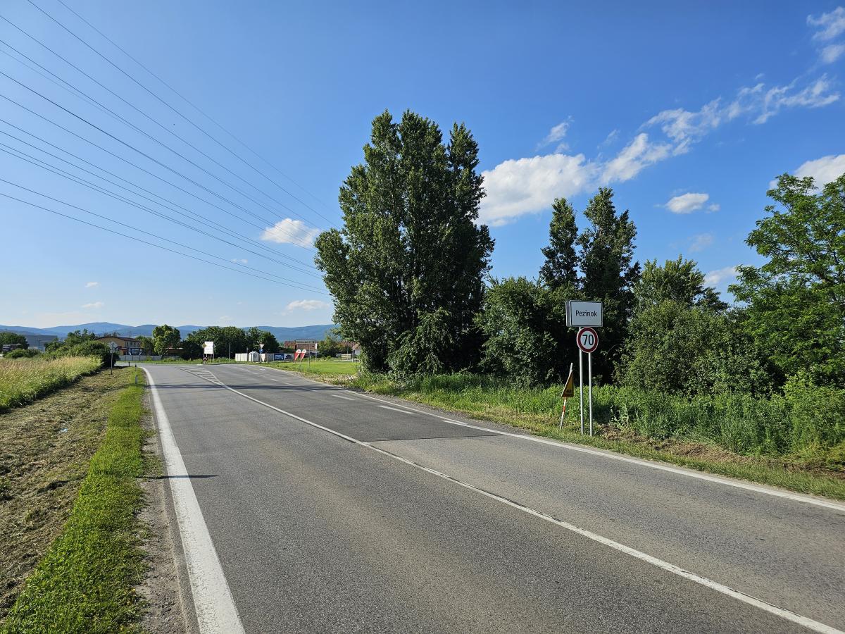 Na prenájom pozemok Pezinok 5063m2