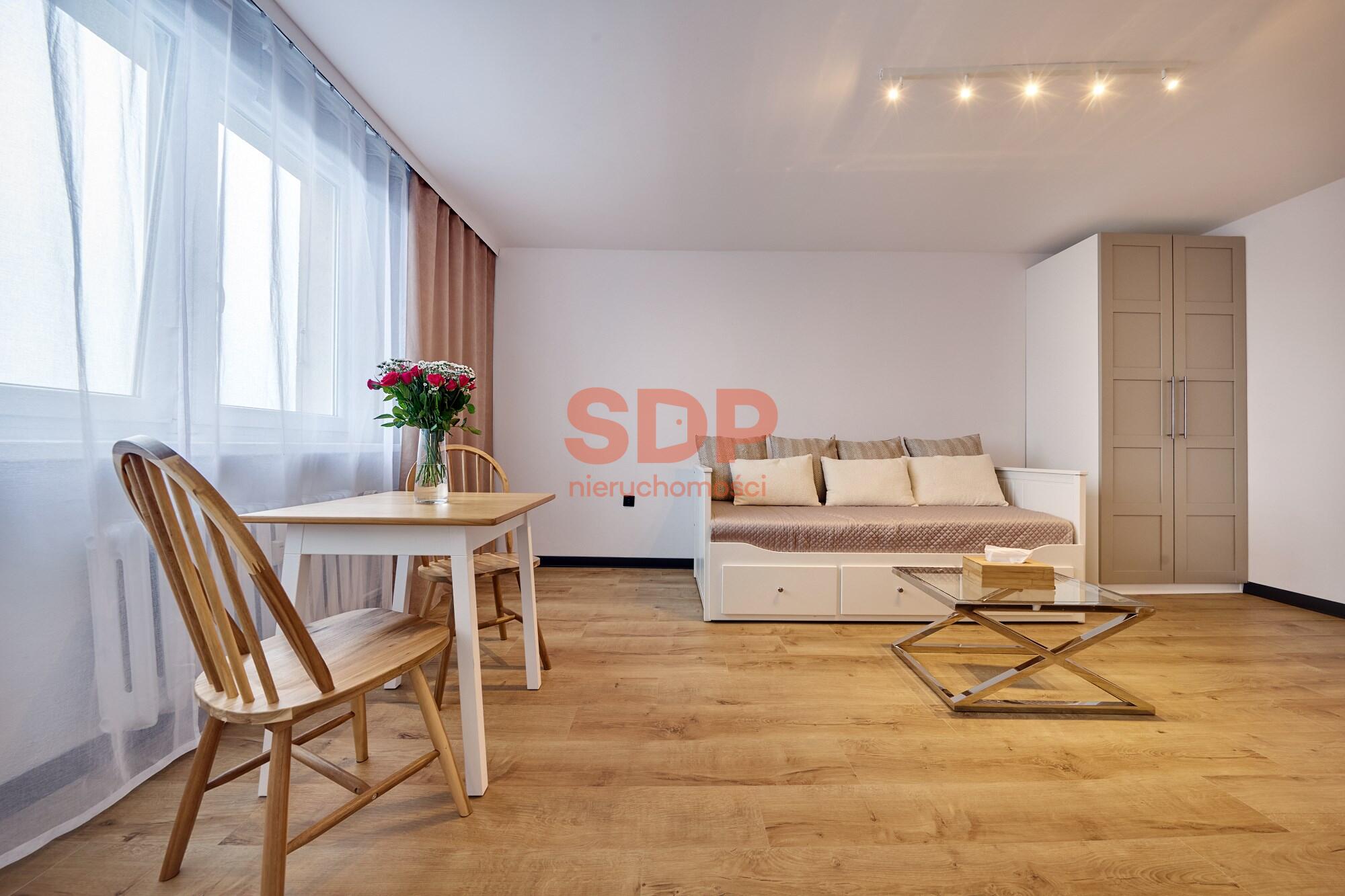 REZERWACJA | Kawalerka 30m² po remoncie | Gotowa do wejścia | Przy stawie