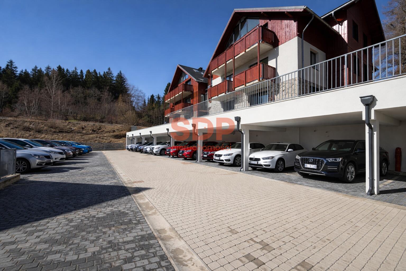 Południowy apartament z tarasem | STREFA SPA |