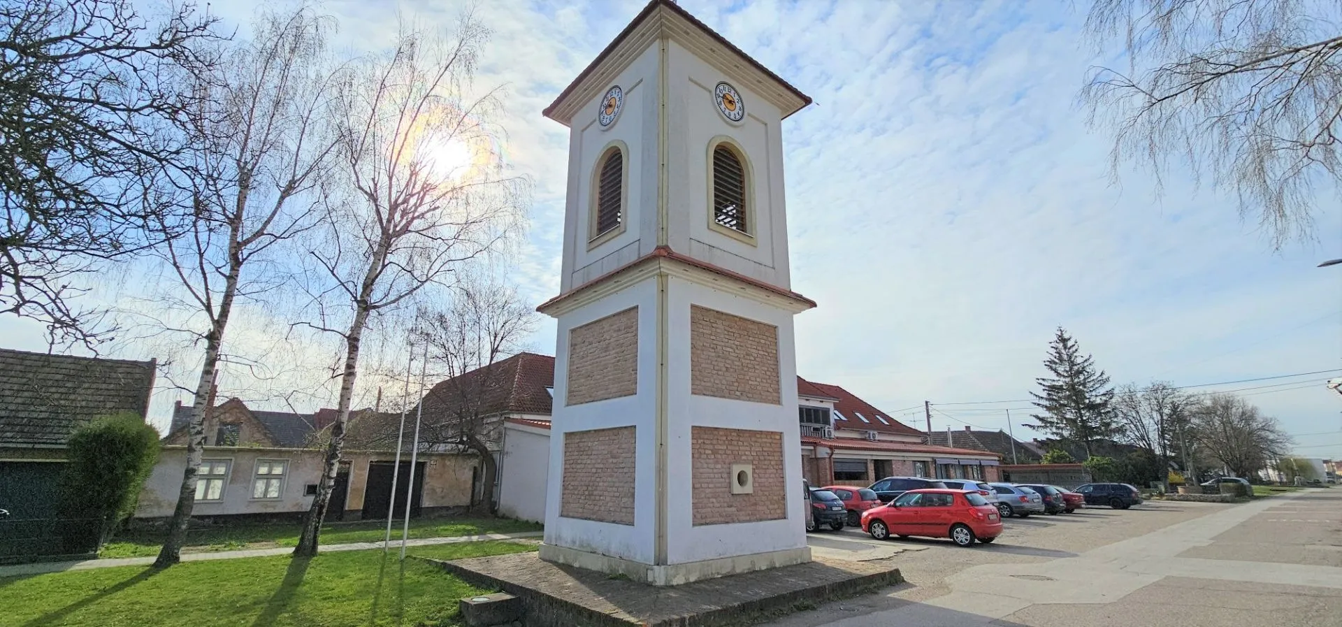 Exkluzívne PNORF – 4i RD s pozemkom 1460 m2, D1, centrum, Hviezdoslavova ul., Červeník