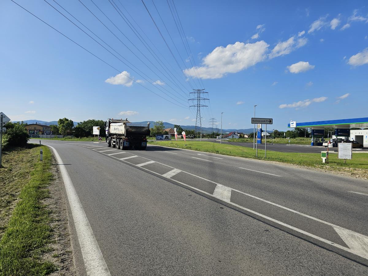 Na prenájom pozemok Pezinok 3118m2